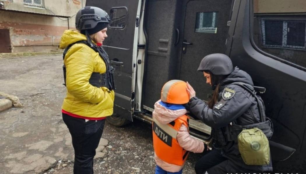 Рада підтримала законопроєкт про статус дитини, яка постраждала внаслідок бойових дій