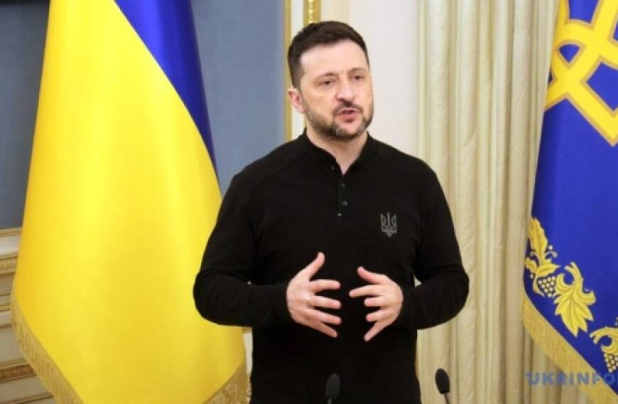 Зеленський: Одна з версій нападу на Макарова – через його роботу з висвітлення війни