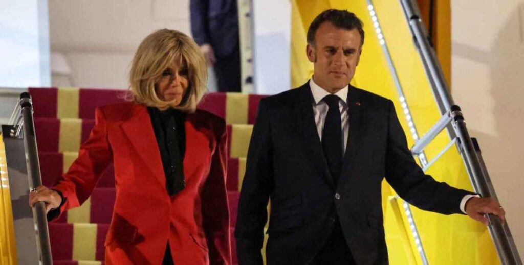 Макрон публічно отримав ляпаса від дружини: як це сталося 5