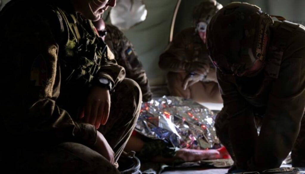 Канадські військові показали, як навчають бійців Збройних сил України тактичній медицині 22