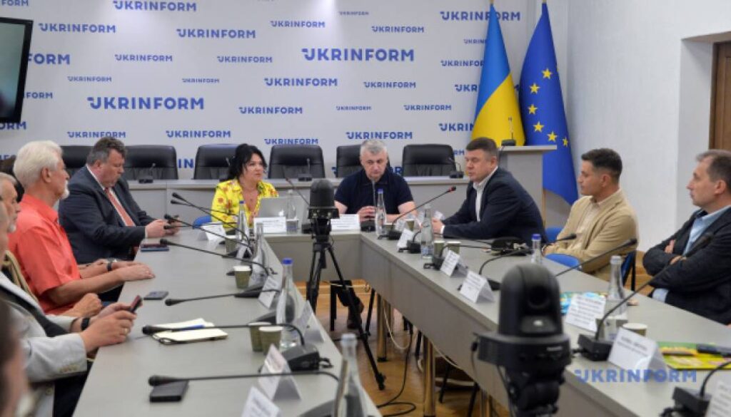 «Креативні та ефективні методи стимулювання використання та розвитку української мови». Частина друга 14 «Креативні та ефективні методи стимулювання використання та розвитку української мови». Частина друга 14