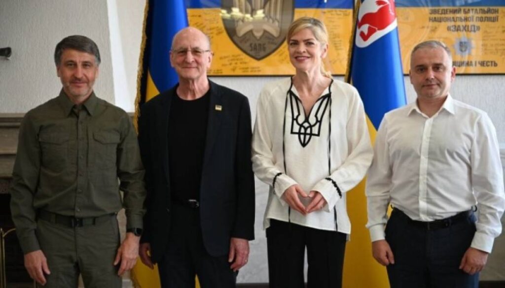 Директор Метрополітен-опери відвідав Закарпаття 23