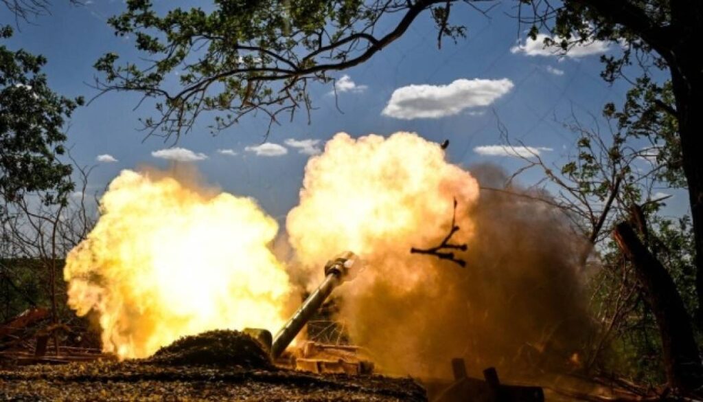 На фронті з початку доби – 95 зіткнень, бої тривають на шести напрямках 15