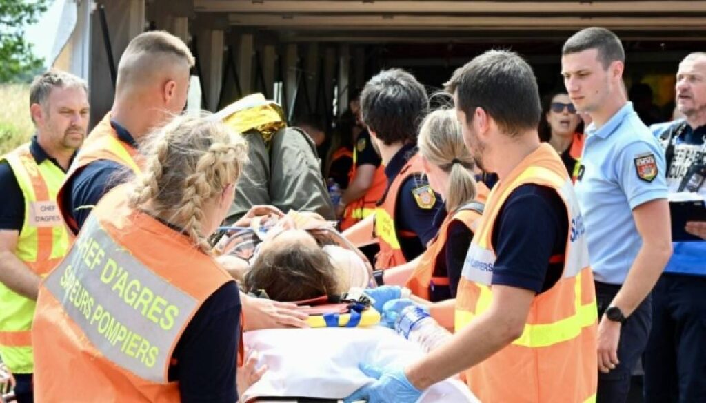 Смертельна аварія автобуса у Франції: 40 постраждалих пасажирів вирушили до України 20 Смертельна аварія автобуса у Франції: 40 постраждалих пасажирів вирушили до України 20