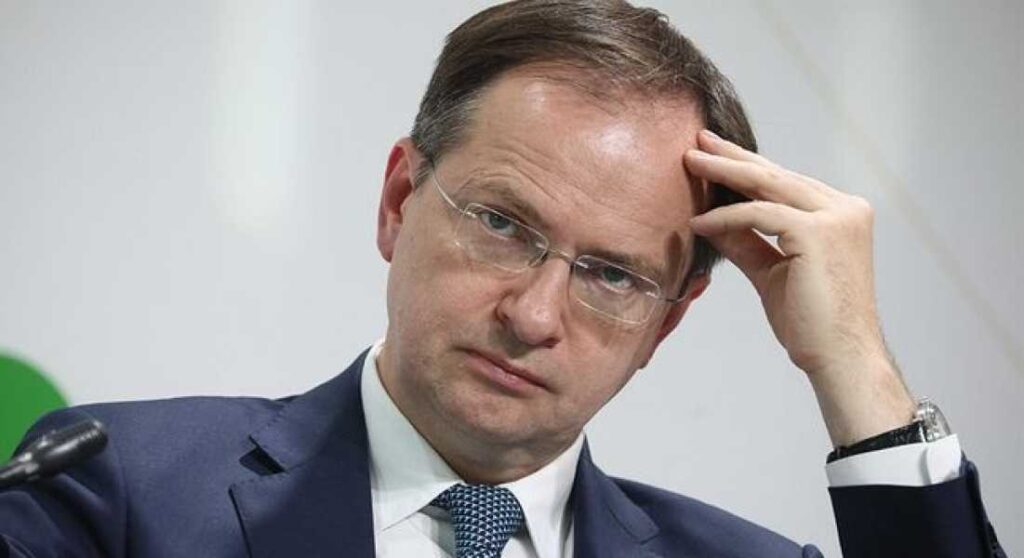 «Неможливо вести тривалу війну з Росією», – знову зганьбився псевдоісторик Мединський 3