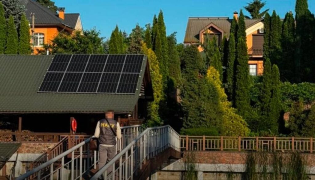 САП та НАБУ викрили схему розкрадання понад 231 мільйона гривень, придбаних під час закупівлі обладнання для онкохворих 22 САП та НАБУ викрили схему розкрадання понад 231 мільйона гривень, придбаних під час закупівлі обладнання для онкохворих 22