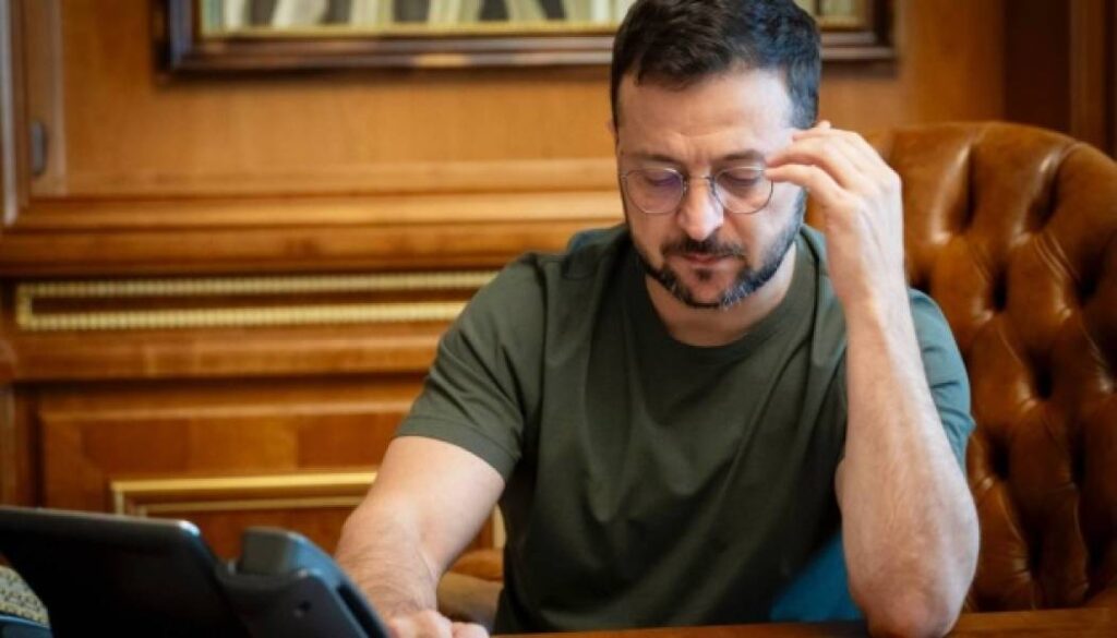 Зеленський вніс зміни до Положення про військову службу українців у Збройних силах України 5