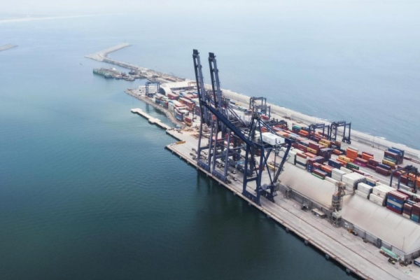 Ships carrying diesel allegedly entered Mexican ports under cargo declarations listing the shipments as oils or industrial additives -- products exempt from the Special Tax on Production and Services -- instead of fuel. Photo by Jose Parra/Pexels
