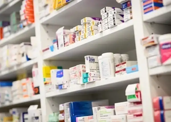 Головна 59 В Україні буде дозволено продавати медикаменти на автозаправних…