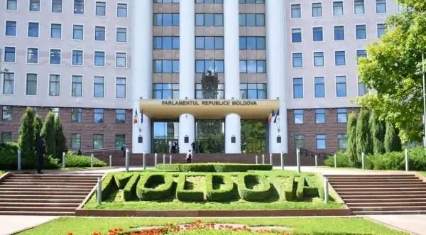 Парламент Молдови проголосував за вихід країни з СНД