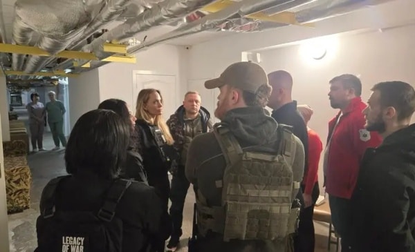 Анджеліна Джолі розповіла про враження від поїздки до України 11