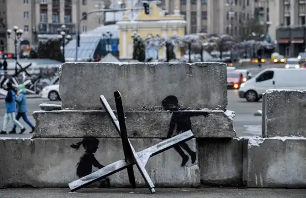 Таємниця Бенксі розкрита: Reuters допомогли малюнки у Горенці 3