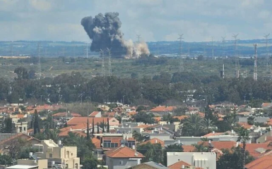 Іран завдав удару балістичними ракетами по електростанції у місті Хадера, розташованому на півночі Ізраїлю.