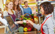 Геніальний спосіб, як легко отримати решту, якщо у продавця немає здачі: ви про це не знали! 24