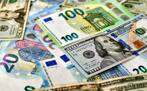 Обмінний курс на 26 березня: фінансові установи зменшують&hellip;