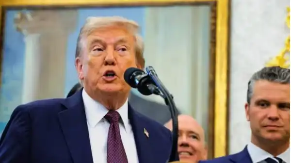 Україна і Росія знаходяться на порозі мирної угоди, стверджує Трамп. 6