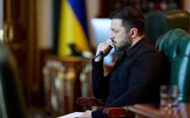 Україна вважає, що Росія не буде обмежуватися спробами контролювати Донбас, заявив Зеленський. 3