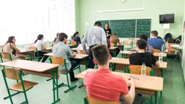Нові правила входу до шкіл: як це вплине на учнів та батьків 12