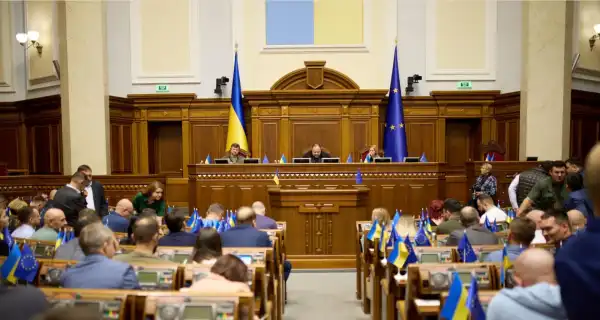 Уряд подасть до Верховної Ради низку невідкладних законодавчих актів, - Свириденко 3