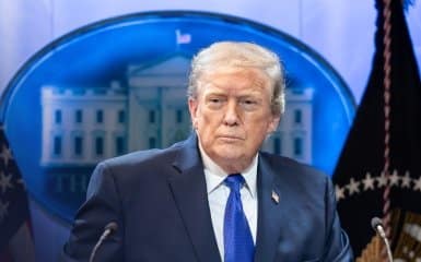 “Настав час”: Трамп загрожує Ірану новими атаками