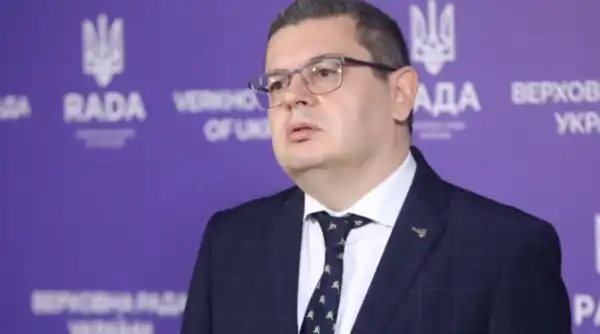 Нардеп: Українці можуть воювати десятиліттями