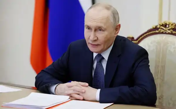 Песков: Путін відкритий до зустрічі з Зеленським