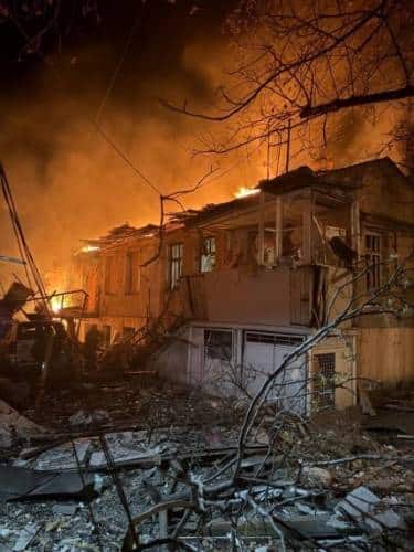 Двоє загинули, 15 поранено через російські обстріли Одеси 8