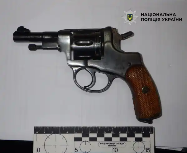 Перестрілка у Києві: потерпілого забрали до лікарні з&hellip;