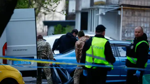 "Показали психологічну невпевненість": Клименко про поліцейських, які утекли від стрільця в Києві 6