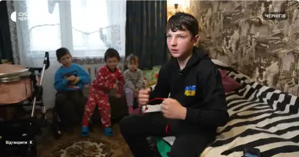 Юний чернігівець, якому 12 років, зупинив безпілотник ворога за допомогою оптоволоконного кабелю. 11
