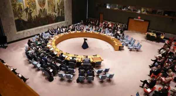 Росія та Китай "заблокували" резолюцію ООН щодо Ормузької протоки 3