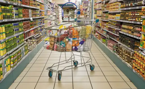 Ціни на продукти в Україні та США: блогерки порівняли вартість 17 Ціни на продукти в Україні та США: блогерки порівняли вартість 17