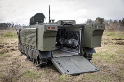 Україна тестує свій гусеничний бронетранспортер "Скіф" 6