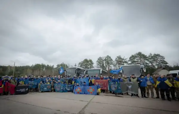 25 офіцерів звільнено з полону: Лубінець розповів про особливості сьогоднішнього обміну