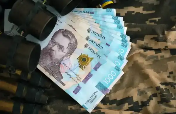 Президент затвердив закон, що продовжує військовий збір після завершення війни. 4