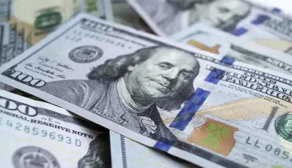 Скільки коштуватиме 100 доларів: банківський прогноз до 26&hellip;