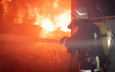 Росія здійснила масовану атаку на об'єкти нафтогазової галузі в Сумській та Харківській областях. 2