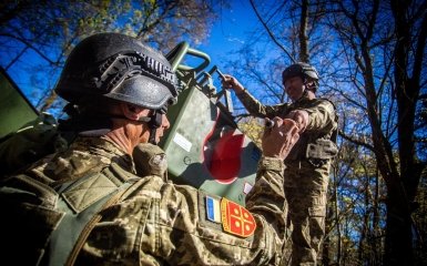 "Миттєве руйнування". Україна перекриває російське постачання з Кримом 2