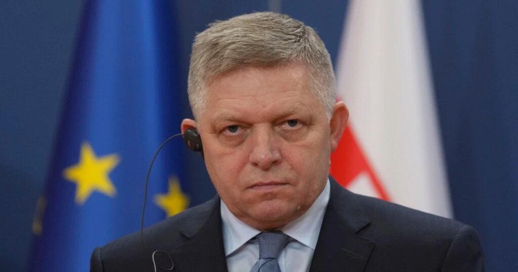 Словацьке МЗС: Фіцо може передати Путіну "звернення від Зеленського" у Москві 10 Словацьке МЗС: Фіцо може передати Путіну "звернення від Зеленського" у Москві 6