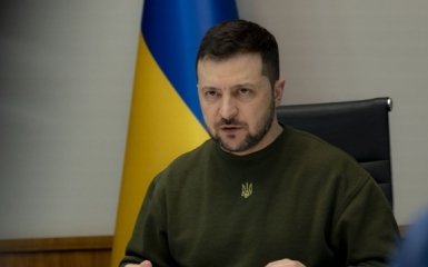 Президент України застеріг громадян щодо потенційного масштабного нападу з боку Росії. 3