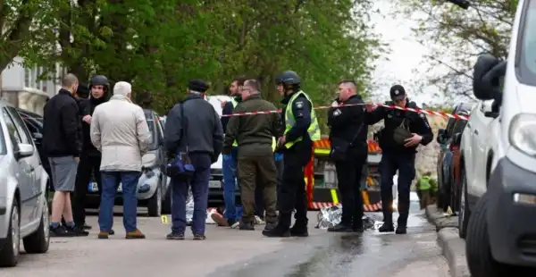Столична поліція та Служба безпеки України відкинули дані про небезпеку терактів у місцях масового скупчення людей. 8 Столична поліція та Служба безпеки України відкинули дані про небезпеку терактів у місцях масового скупчення людей. 8