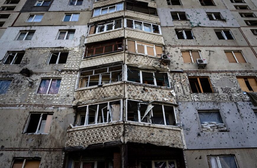 Російський безпілотник увірвався до житла з мешканцями