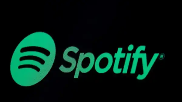 Spotify запроваджує статті в аудіоформаті, замінюючи традиційні журнали, з матеріалами від Rolling Stone, Vogue та WIRED. 23 Spotify запроваджує статті в аудіоформаті, замінюючи традиційні журнали, з матеріалами від Rolling Stone, Vogue та WIRED. 23