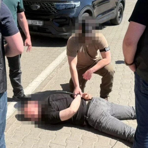 Служба безпеки України затримала “на гарячому” начальника обласного військкомату: які його провини