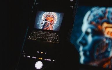 Французька поліція використала штучний інтелект для затримання педофіла 7 Французька поліція використала штучний інтелект для затримання педофіла 7
