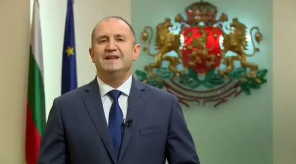 «Ключове завдання Європи»: болгарський прем'єр-міністр закликав до початку прямих перемовин ЄС із Кремлем 19 «Ключове завдання Європи»: болгарський прем'єр-міністр закликав до початку прямих перемовин ЄС із Кремлем 19