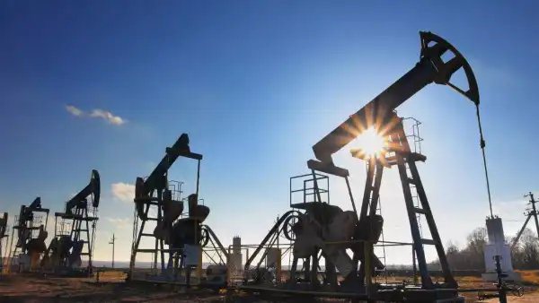 Країнам загрожує нафтовий дефіцит вже у червні, повідомляє Bloomberg 1
