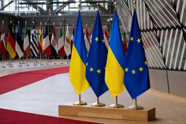 Єврокомісар: ЄС мусить якнайшвидше реформувати процес вступу, аби врахувати інтереси України. 24 Єврокомісар: ЄС мусить якнайшвидше реформувати процес вступу, аби врахувати інтереси України. 24