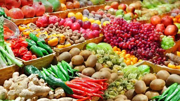 Ціни різко пішли вниз: які фрукти та овочі стали доступнішими 12