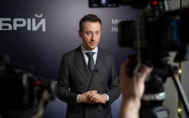 Головна 50 Чи загрожує штучний інтелект українцям втратою робочих місць…